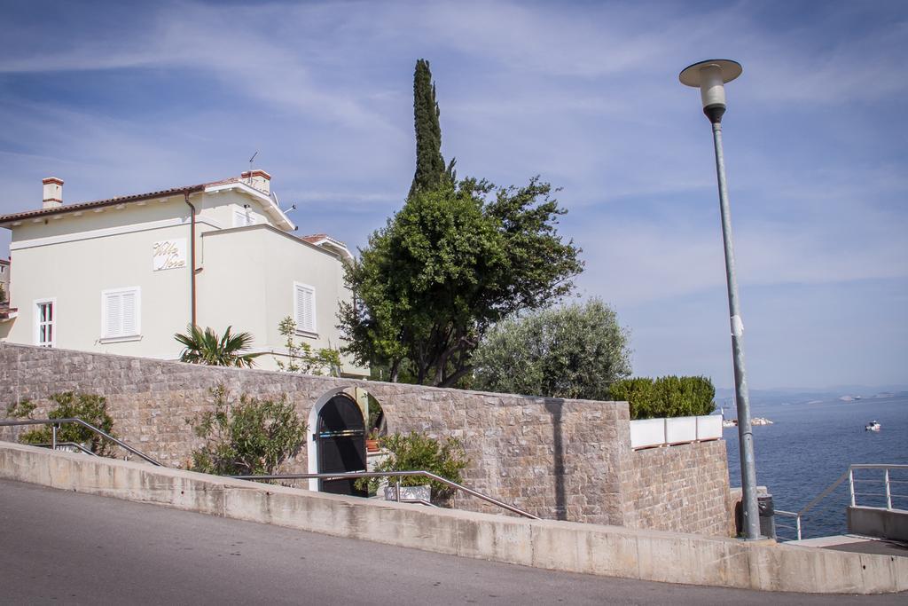 Apartments Villa Nora Rijeka Quarto foto