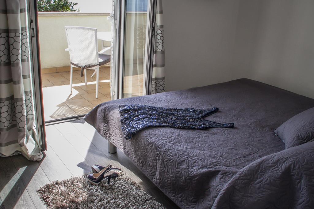 Apartments Villa Nora Rijeka Quarto foto